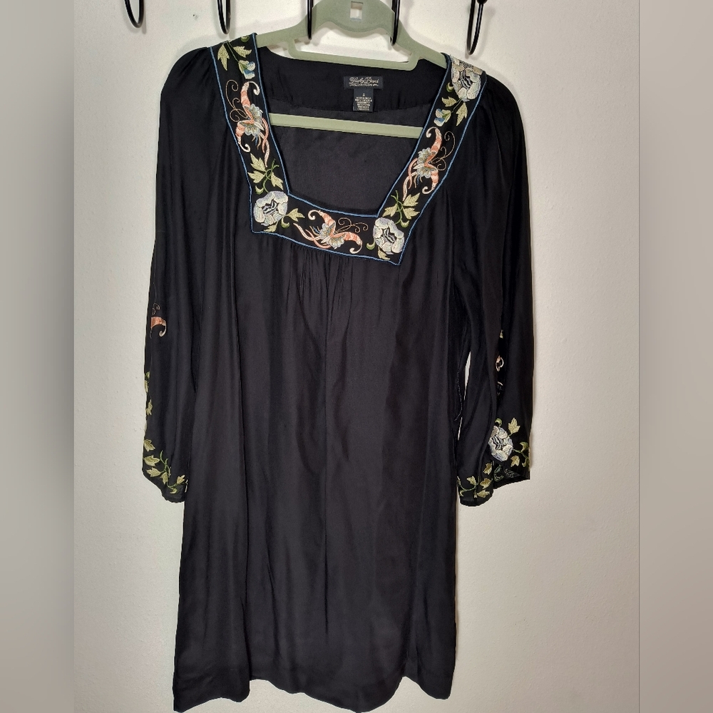Silk embroidered dress, READ DESCRIPTION